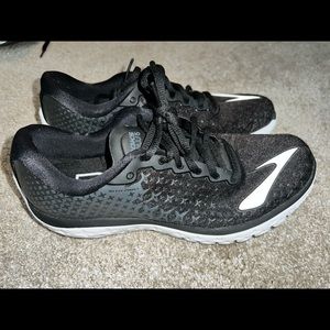 Brooks Pure Flow 5 Running Shoes